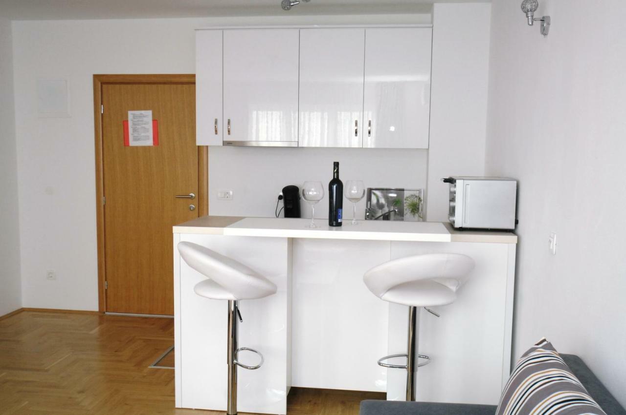 Haus Zora Ferienwohnung 7 Moscenice Dış mekan fotoğraf