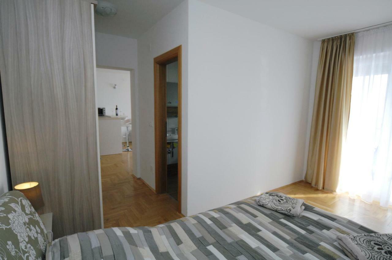 Haus Zora Ferienwohnung 7 Moscenice Dış mekan fotoğraf