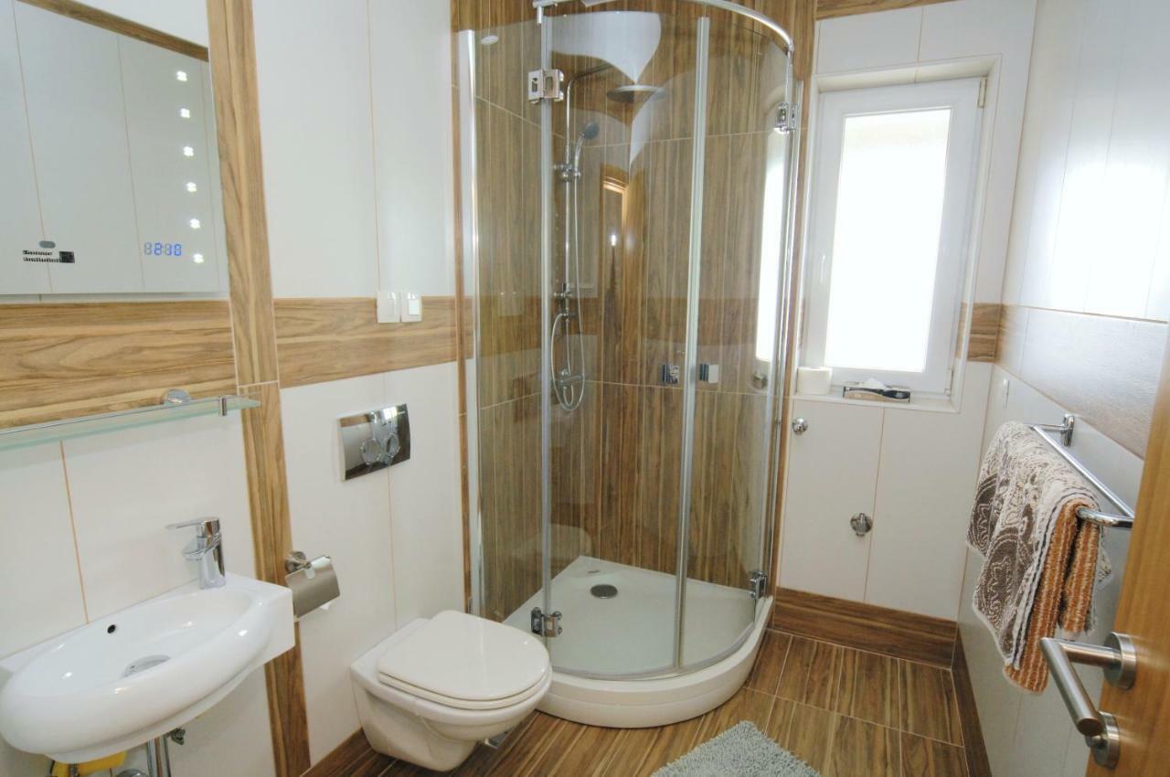 Haus Zora Ferienwohnung 7 Moscenice Dış mekan fotoğraf