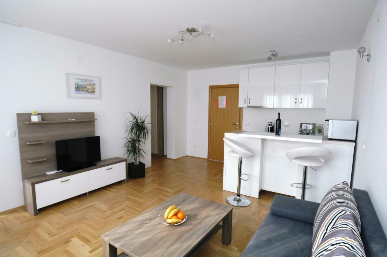 Haus Zora Ferienwohnung 7 Moscenice Dış mekan fotoğraf