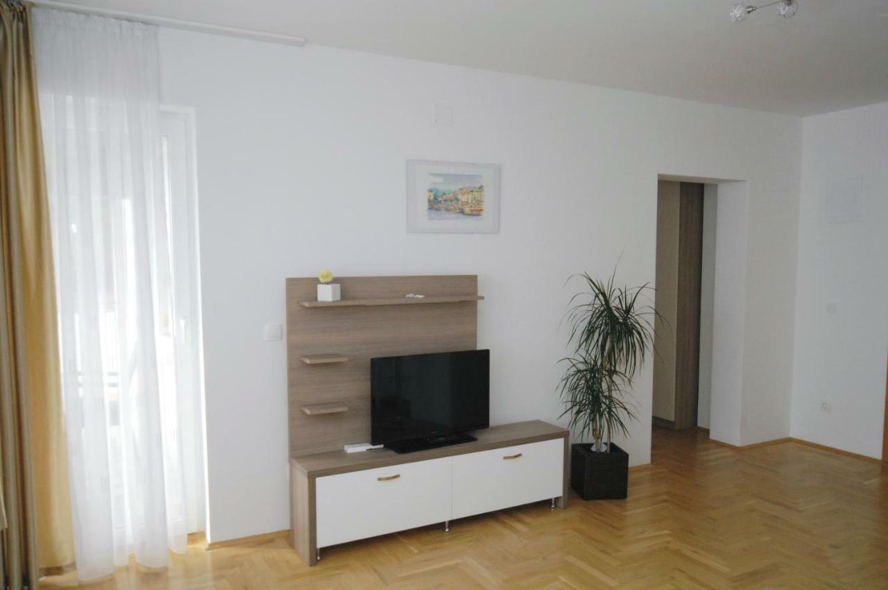 Haus Zora Ferienwohnung 7 Moscenice Dış mekan fotoğraf
